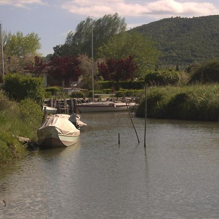 Chalet sul Trasimeno SantʼArcangelo Esterno foto